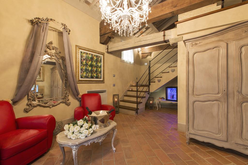 Le Bifore Cortona Rom bilde