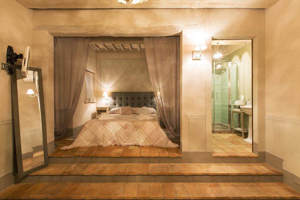 Le Bifore Cortona Rom bilde