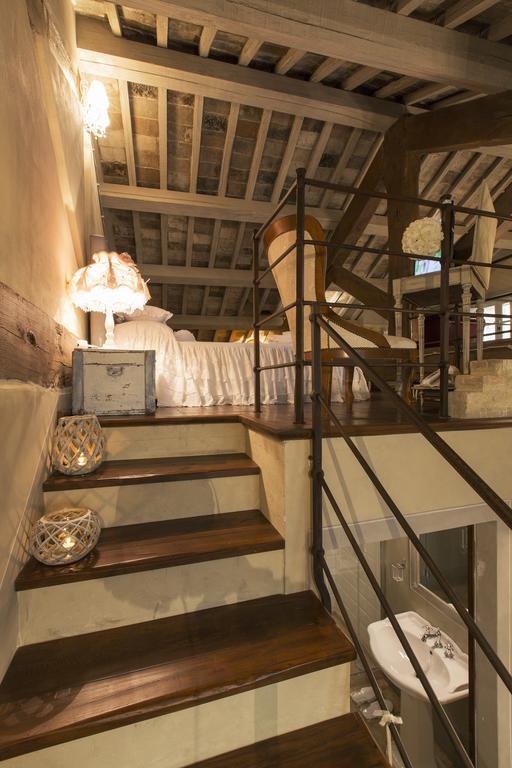 Le Bifore Cortona Rom bilde