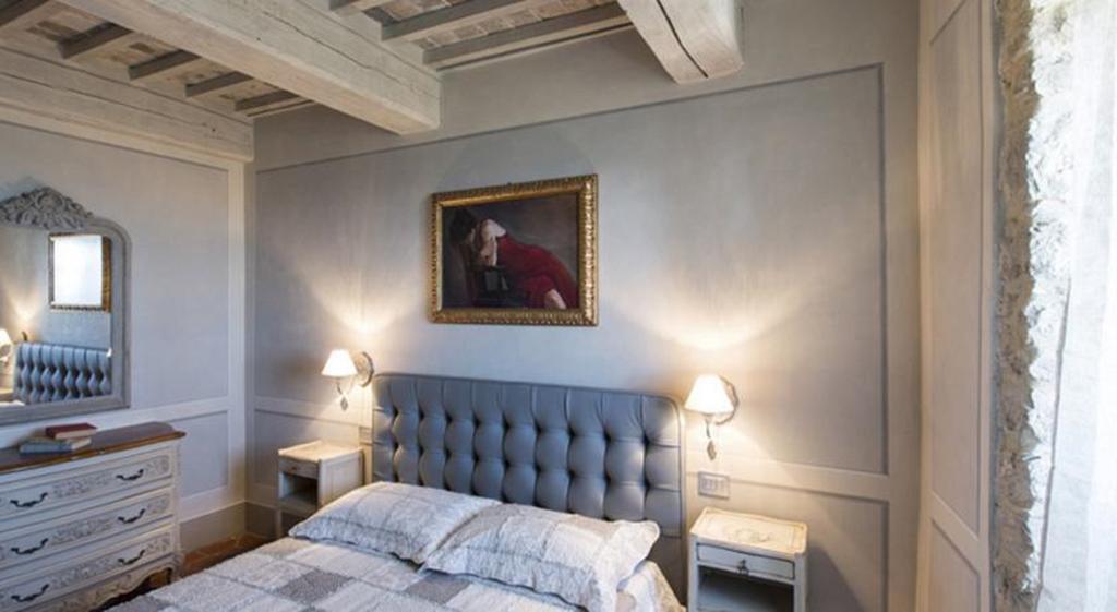 Le Bifore Cortona Rom bilde